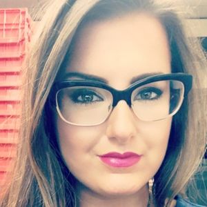 Meet your Posher, Katelynn